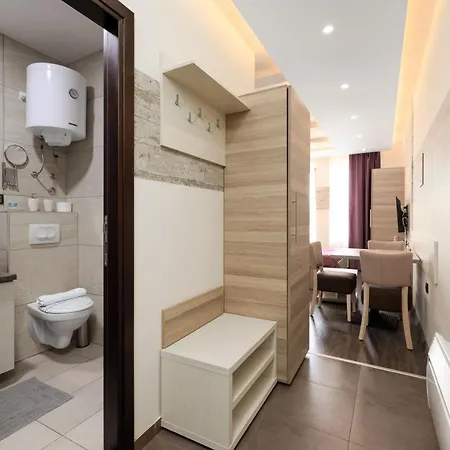 شقة Milmari K13 *